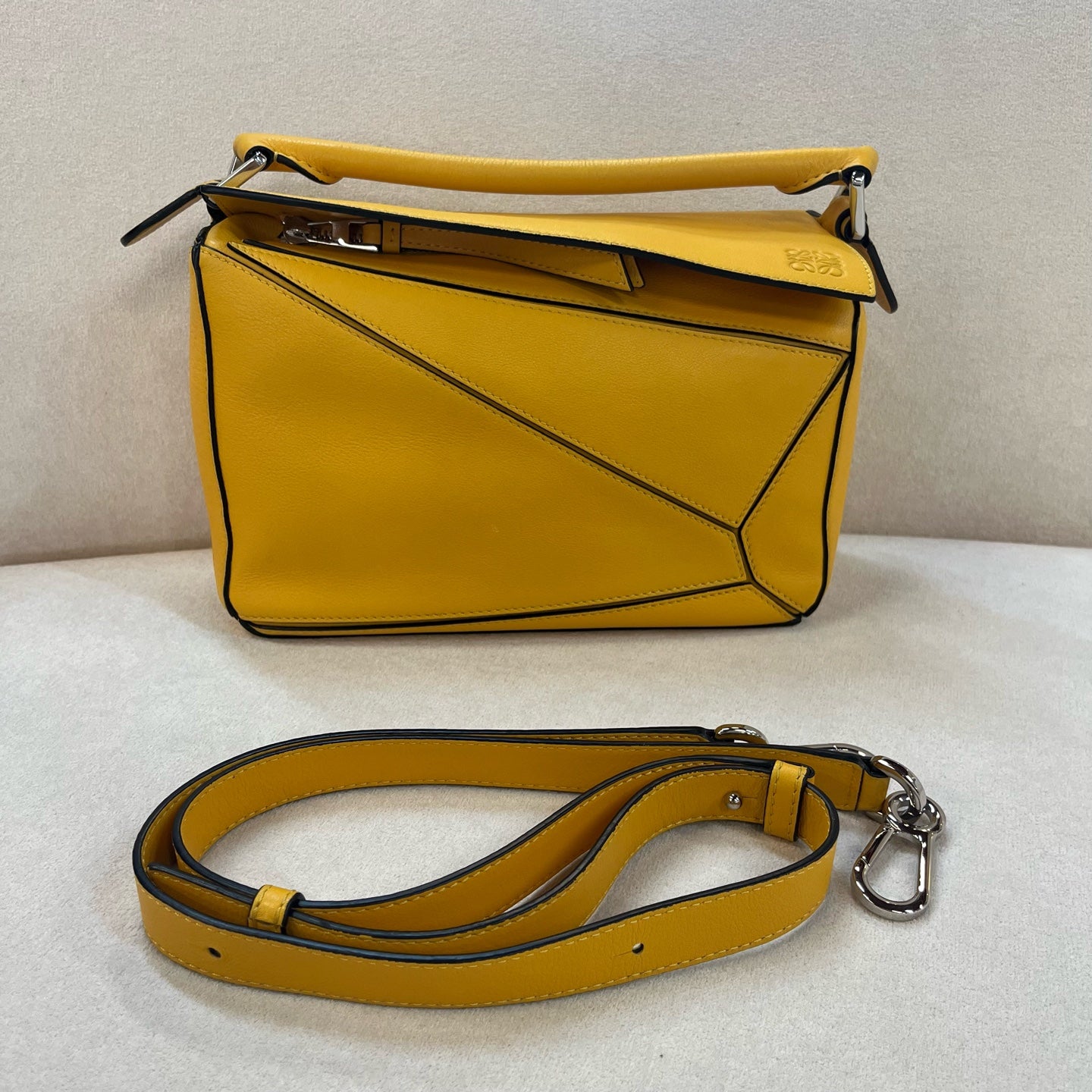 Loewe - Puzzle - Leather - Yellow - (small)
