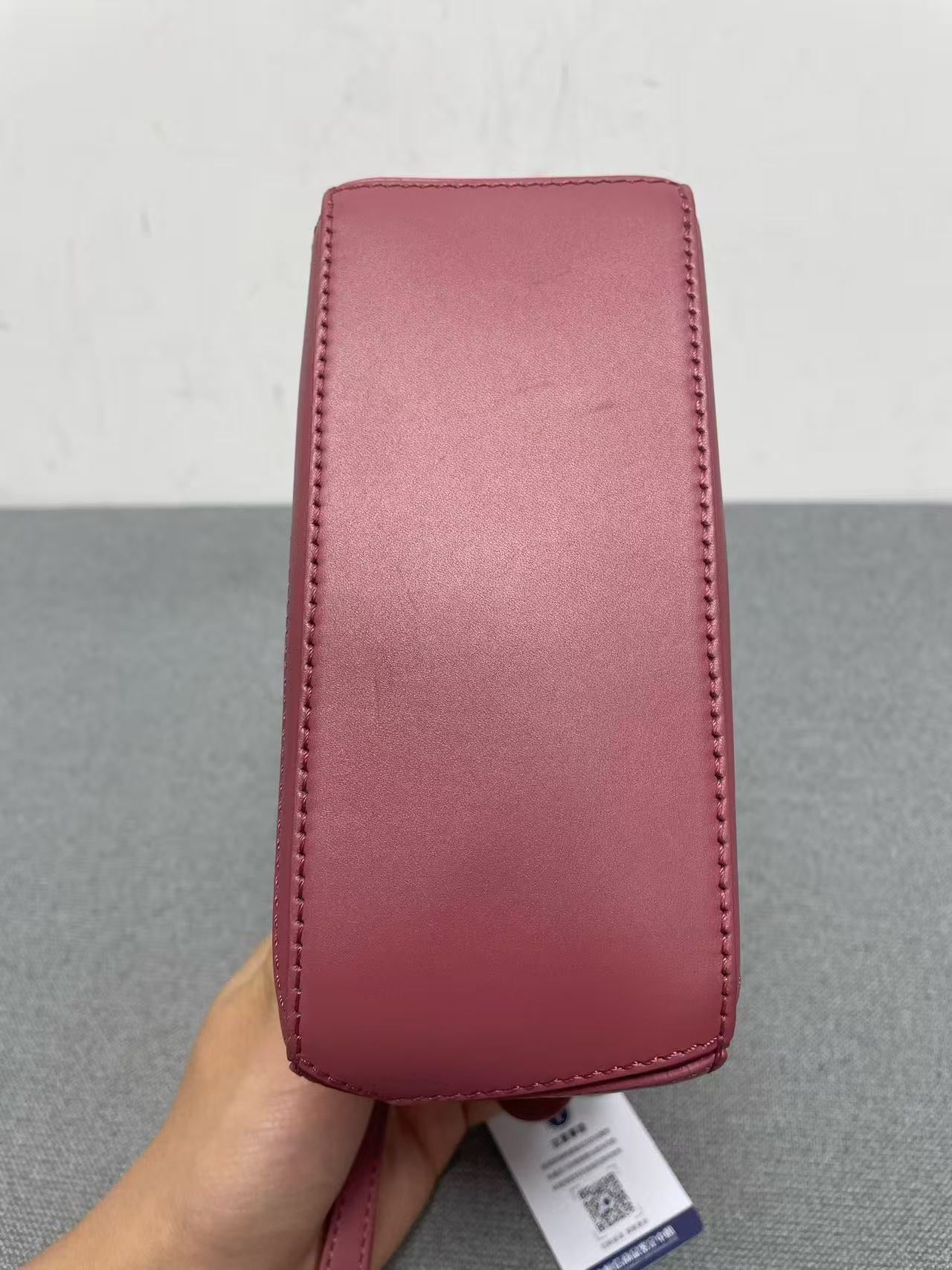 Loewe - Puzzle Mini - Calfskin leather - Pink with Tonal Hardware - (mini)