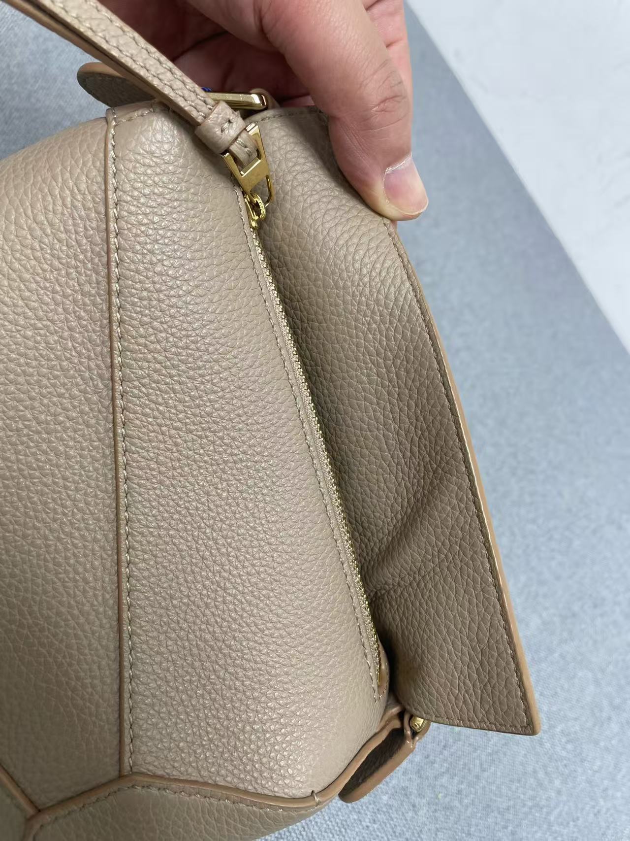 Loewe - Puzzle Mini - Grained calfskin leather - Beige - (mini)