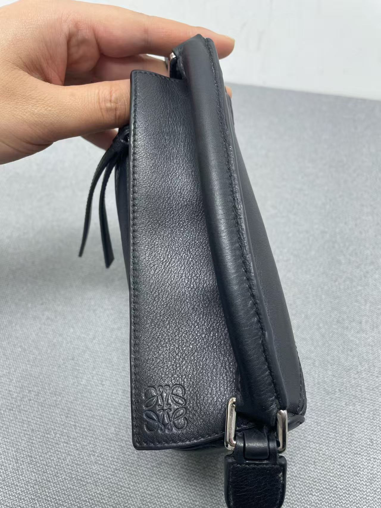 Loewe - Puzzle Mini - Grained calfskin leather - Black - (mini)