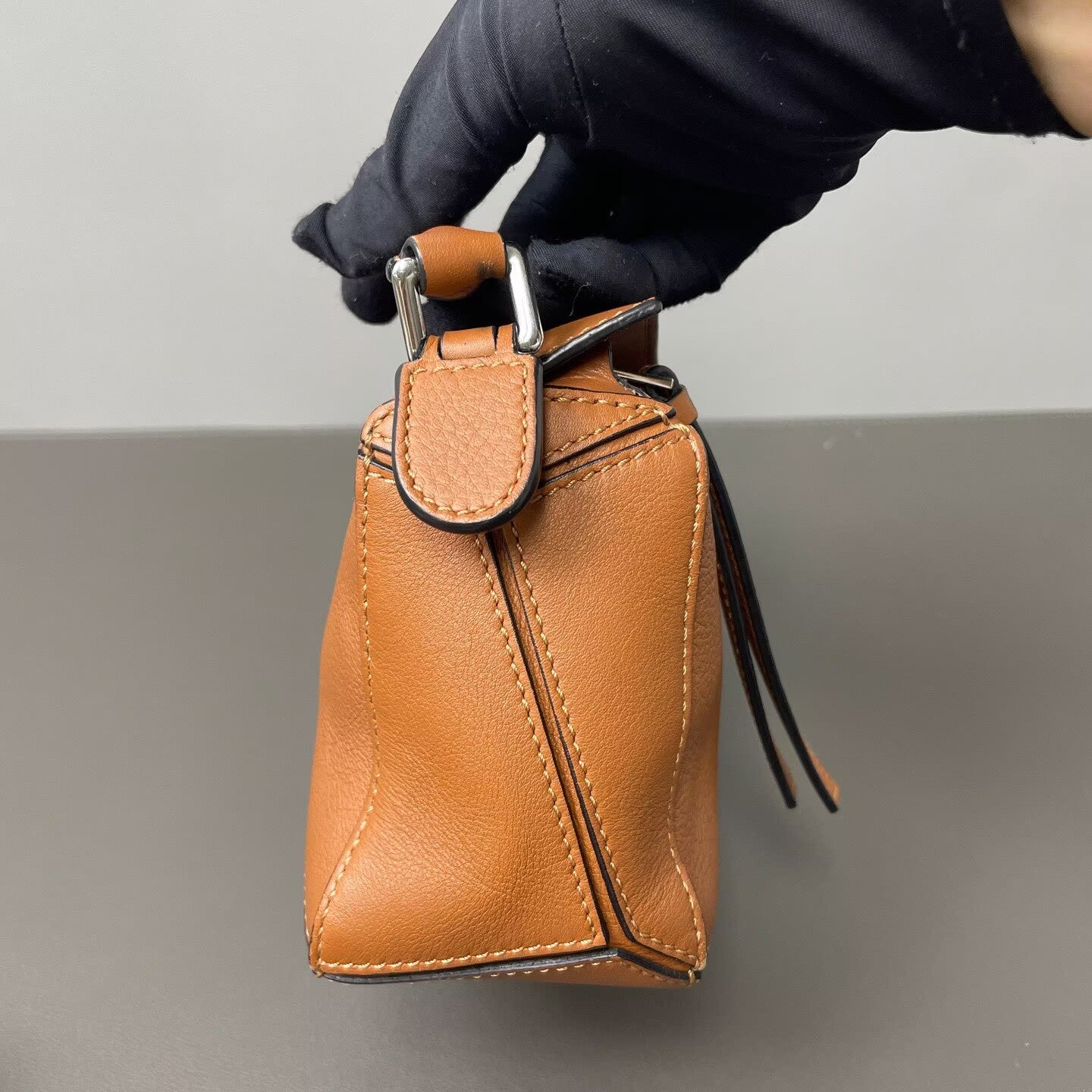 Loewe - Puzzle Mini - Grained calfskin leather - Caramel - (mini)