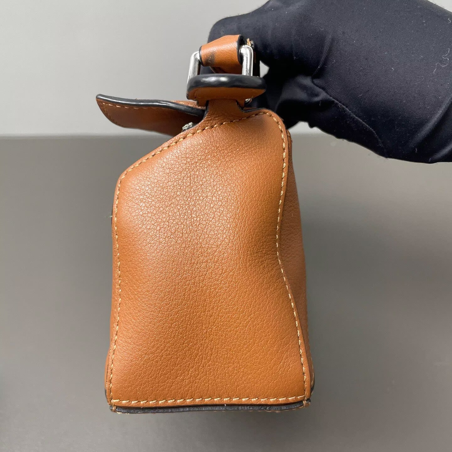 Loewe - Puzzle Mini - Grained calfskin leather - Caramel - (mini)