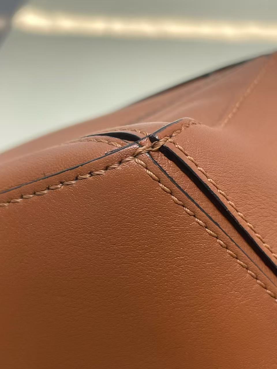 Loewe - Puzzle Mini - Grained calfskin leather - Caramel - (mini)