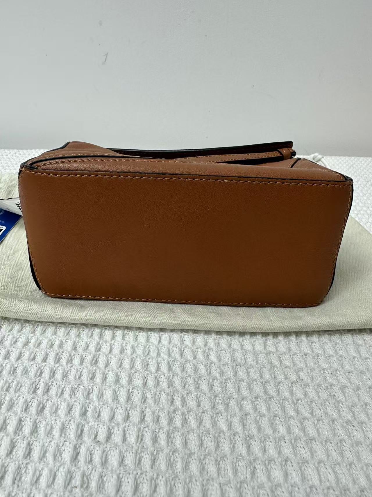 Loewe - Puzzle mini - Grained calfskin leather - Caramel with Silver-Tone Hardware - (mini)