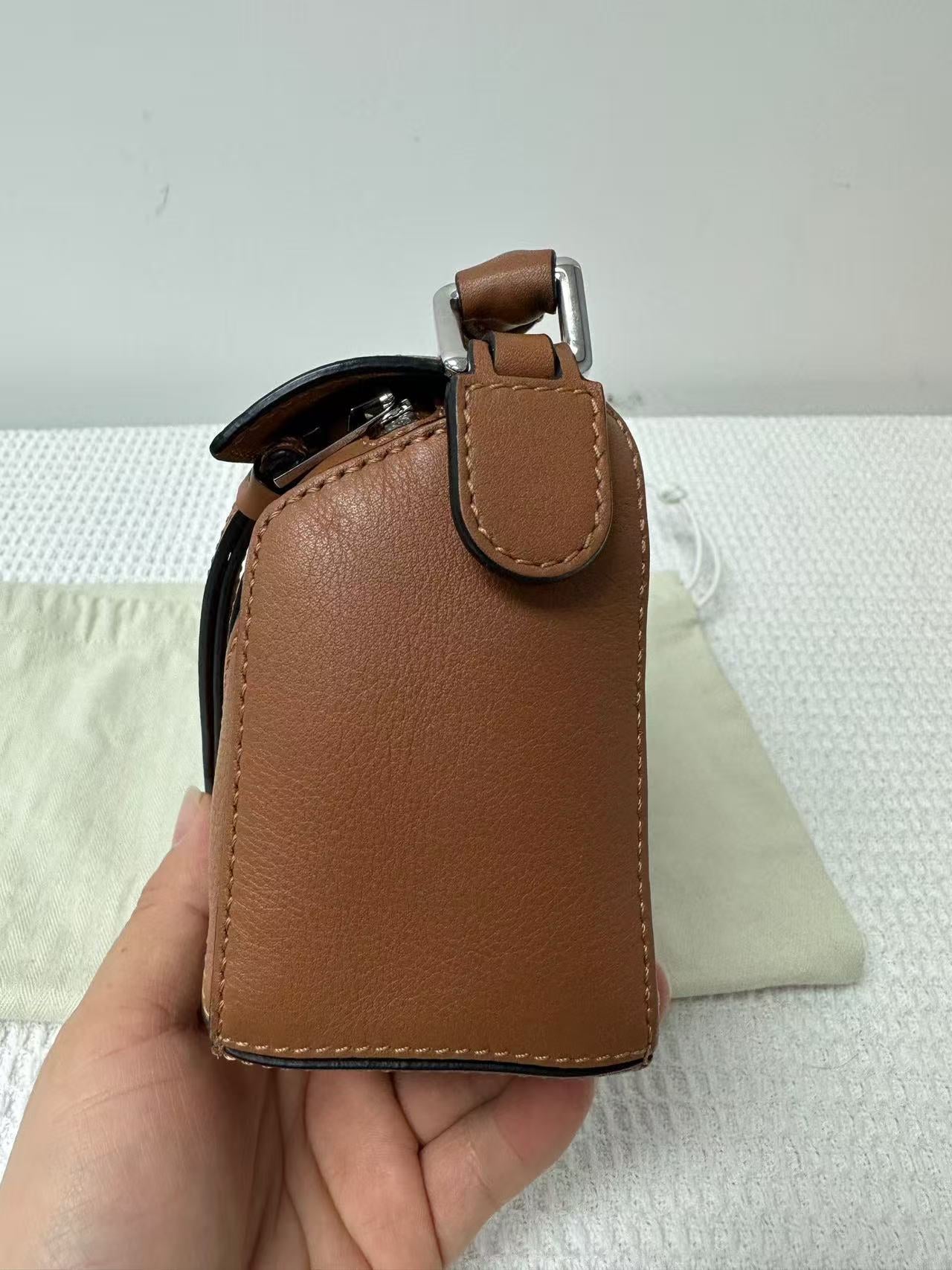 Loewe - Puzzle mini - Grained calfskin leather - Caramel with Silver-Tone Hardware - (mini)
