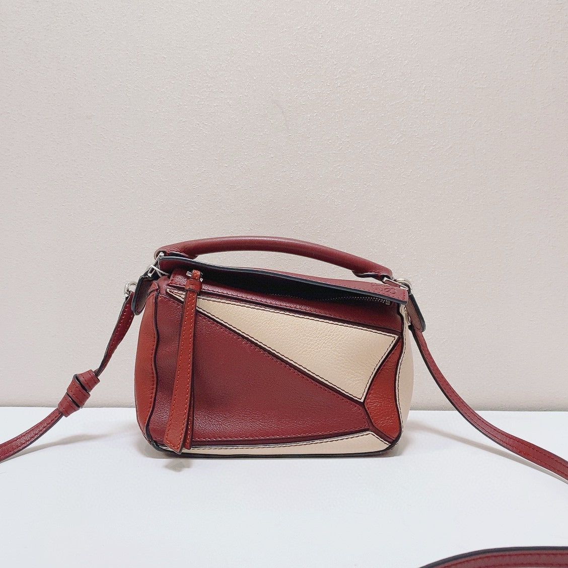 Loewe - Puzzle Mini - Grained calfskin leather - Red and White Multicolour - (mini)