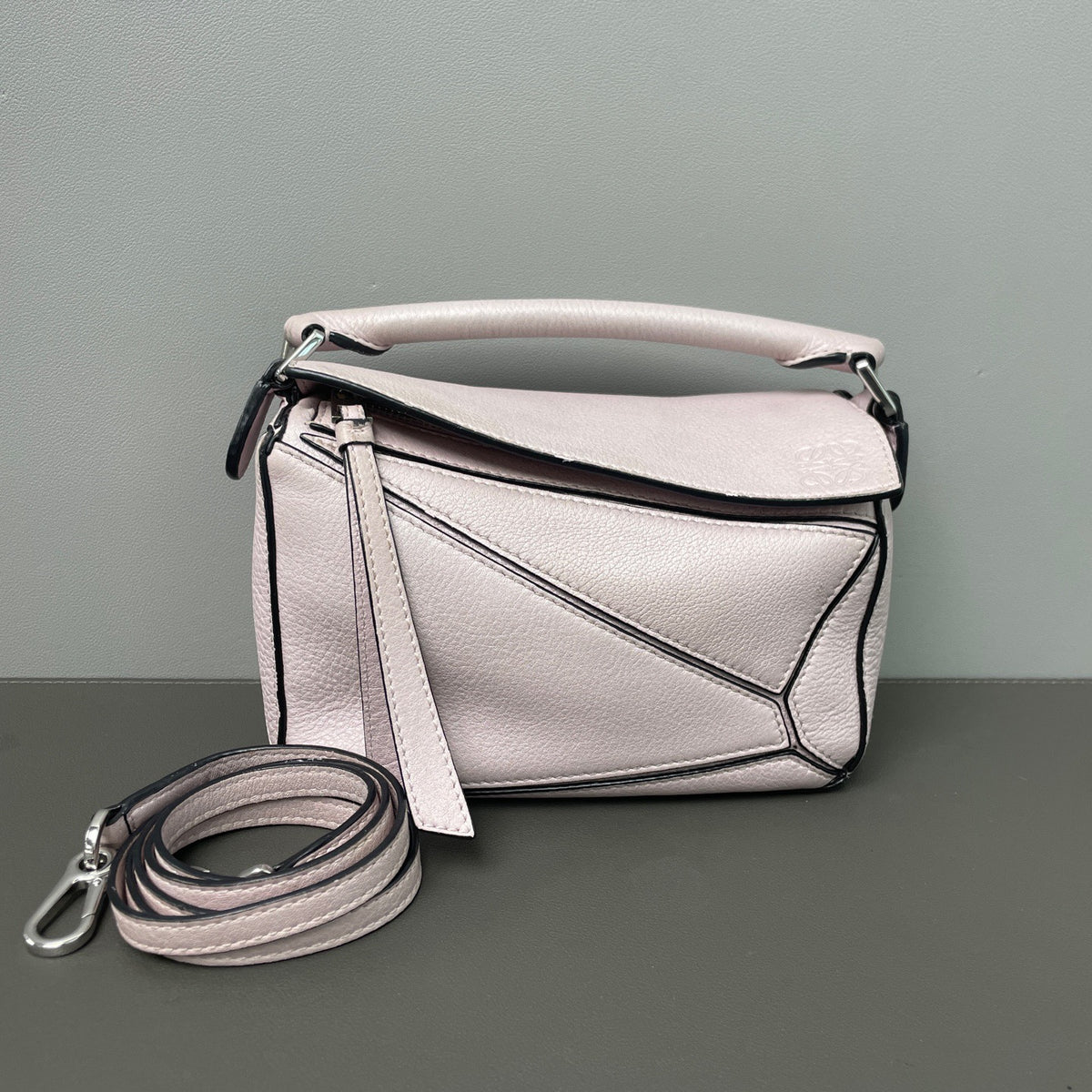 Loewe - Puzzle Mini - Leather - Pink - (mini)