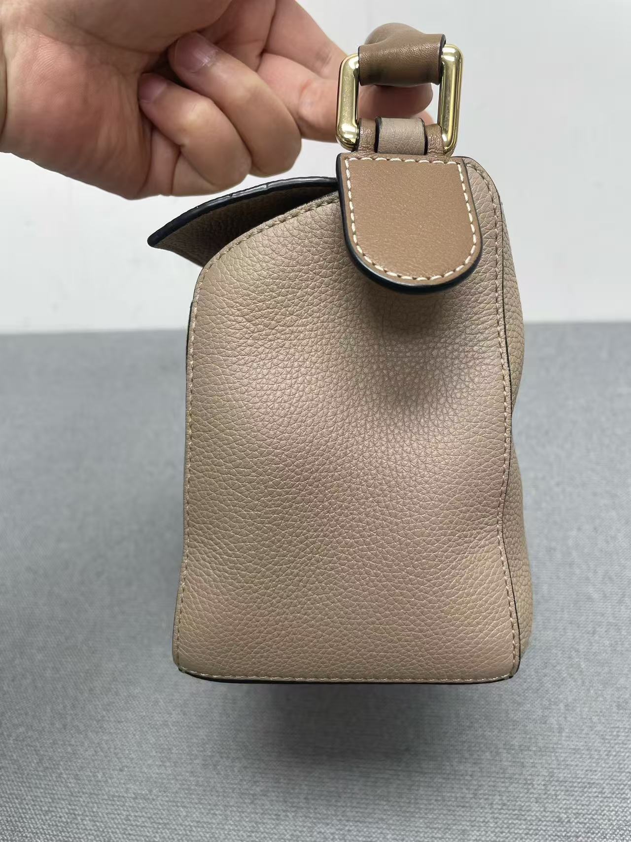 Loewe - Puzzle Small - Grained calfskin leather - Beige with Brown Accents - (small)
