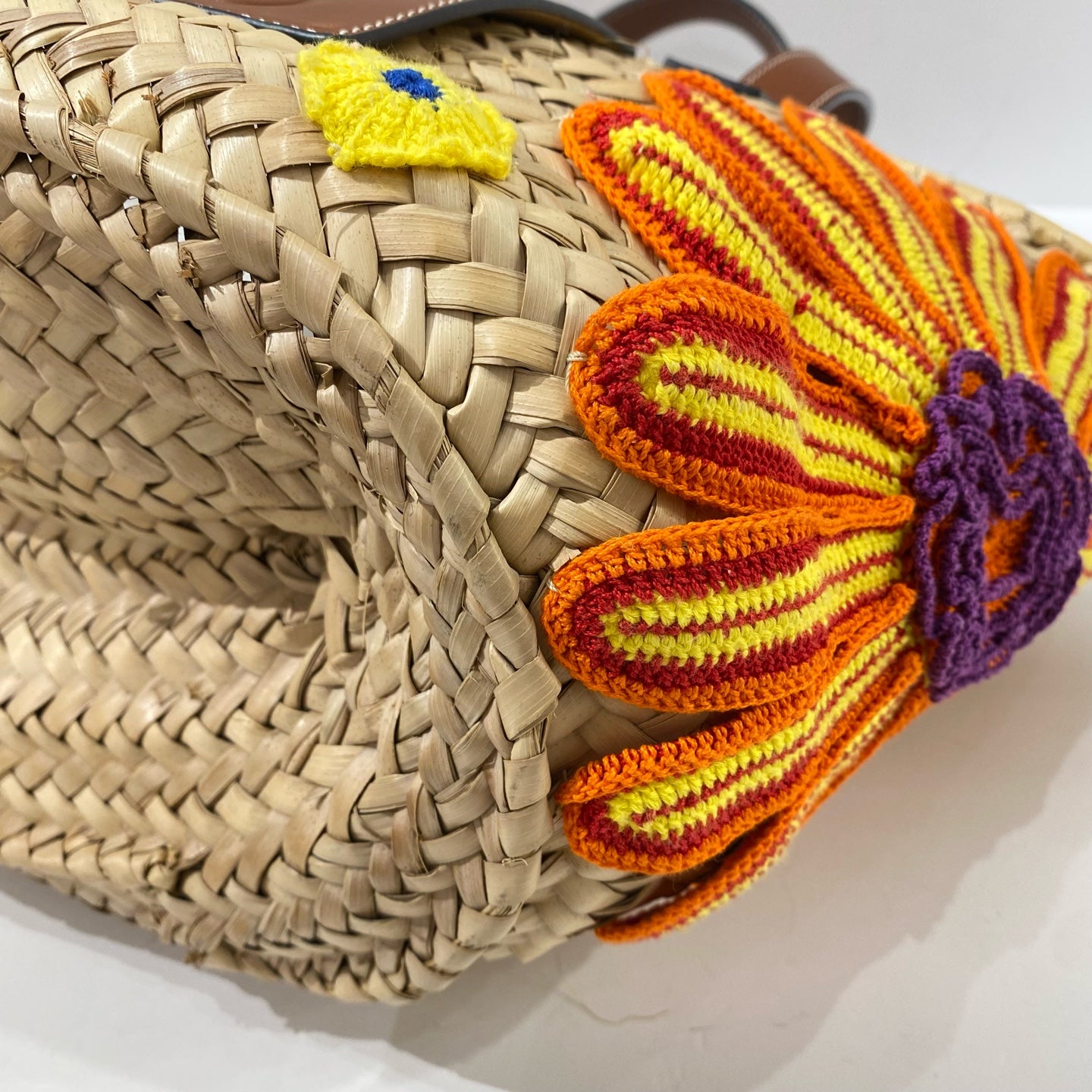 Loewe - Raffia Woven Tote Bag with Floral Embroidery - Raffia with leather trim - Beige with Multicolour embroidery and Brown leather - (medium)