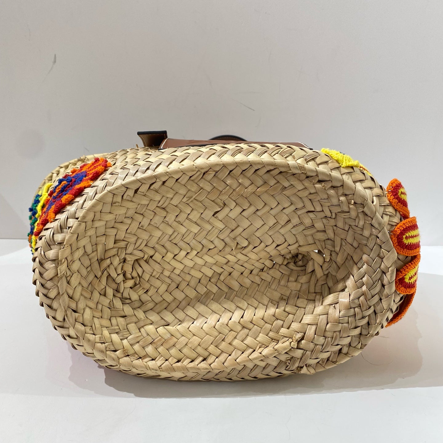 Loewe - Raffia Woven Tote Bag with Floral Embroidery - Raffia with leather trim - Beige with Multicolour embroidery and Brown leather - (medium)