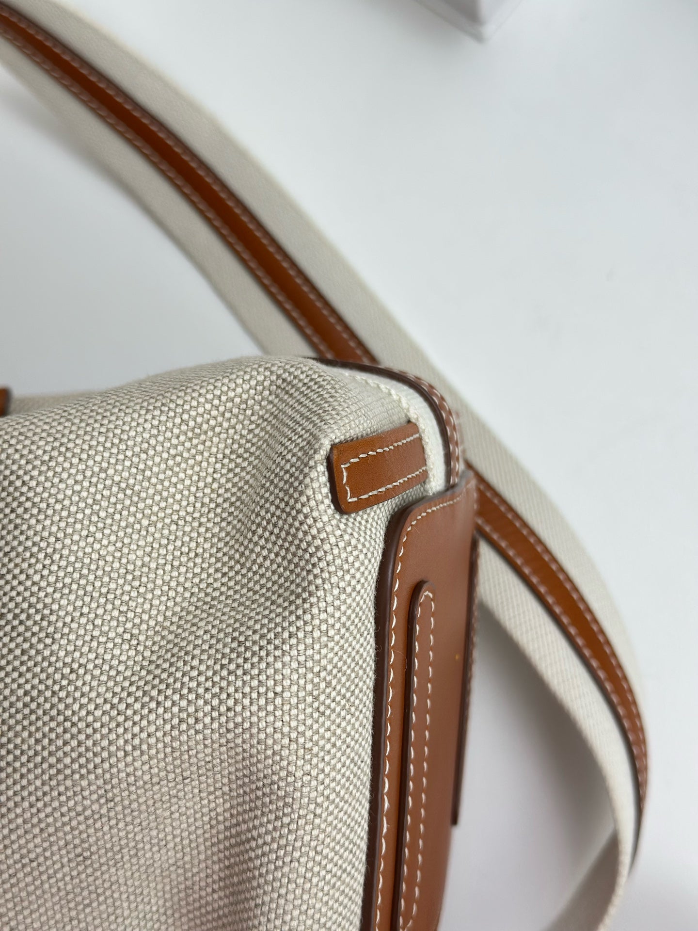 Loro Piana - Bale Bucket Bag - Cloth - Beige - (mini)