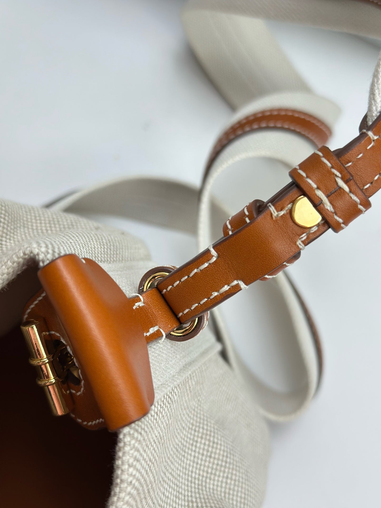 Loro Piana - Bale Bucket Bag - Cloth - Beige - (mini)