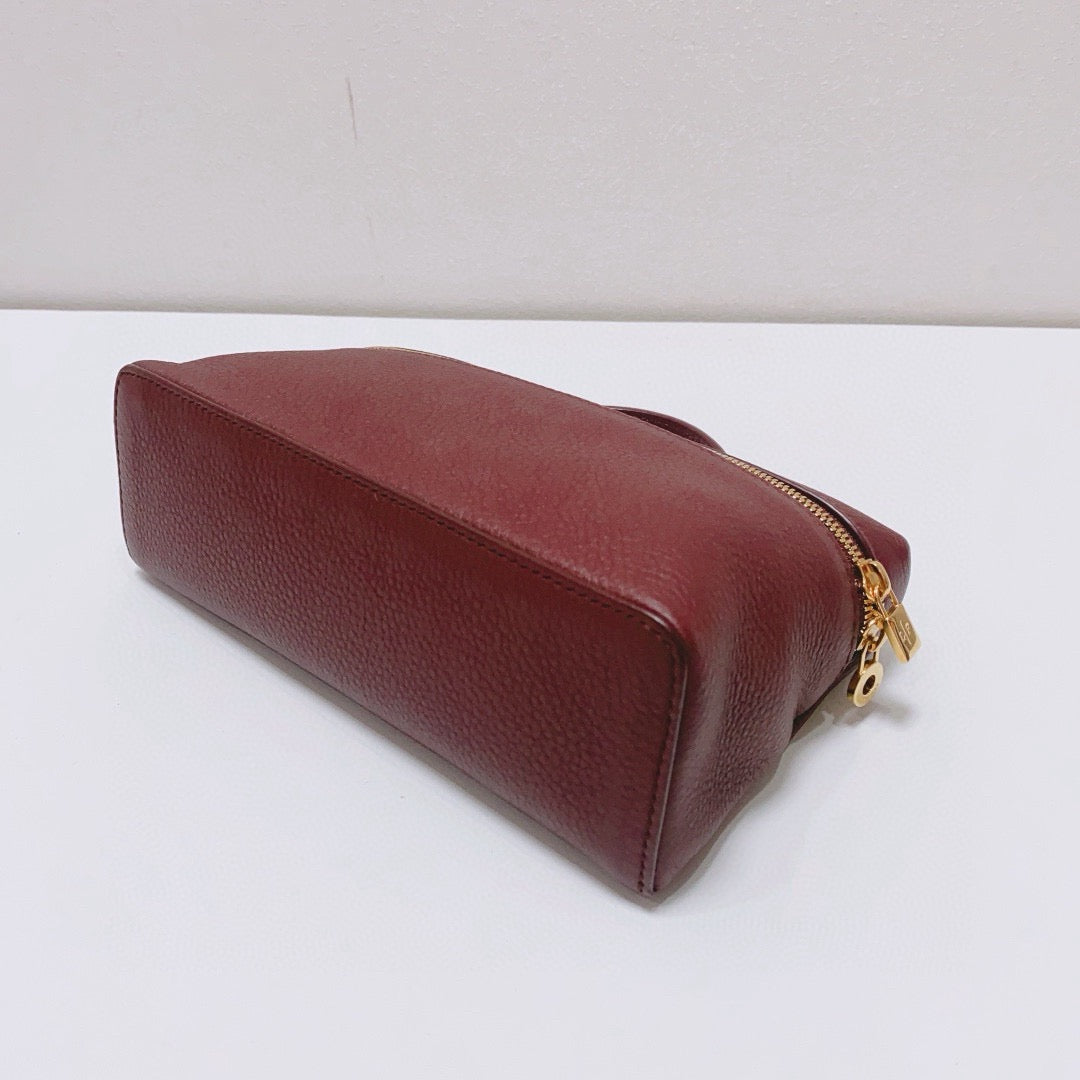 Loro Piana - Extra Pocket L19 - Pebbled leather - Wine Red with Gold-Tone Hardware - (mini)