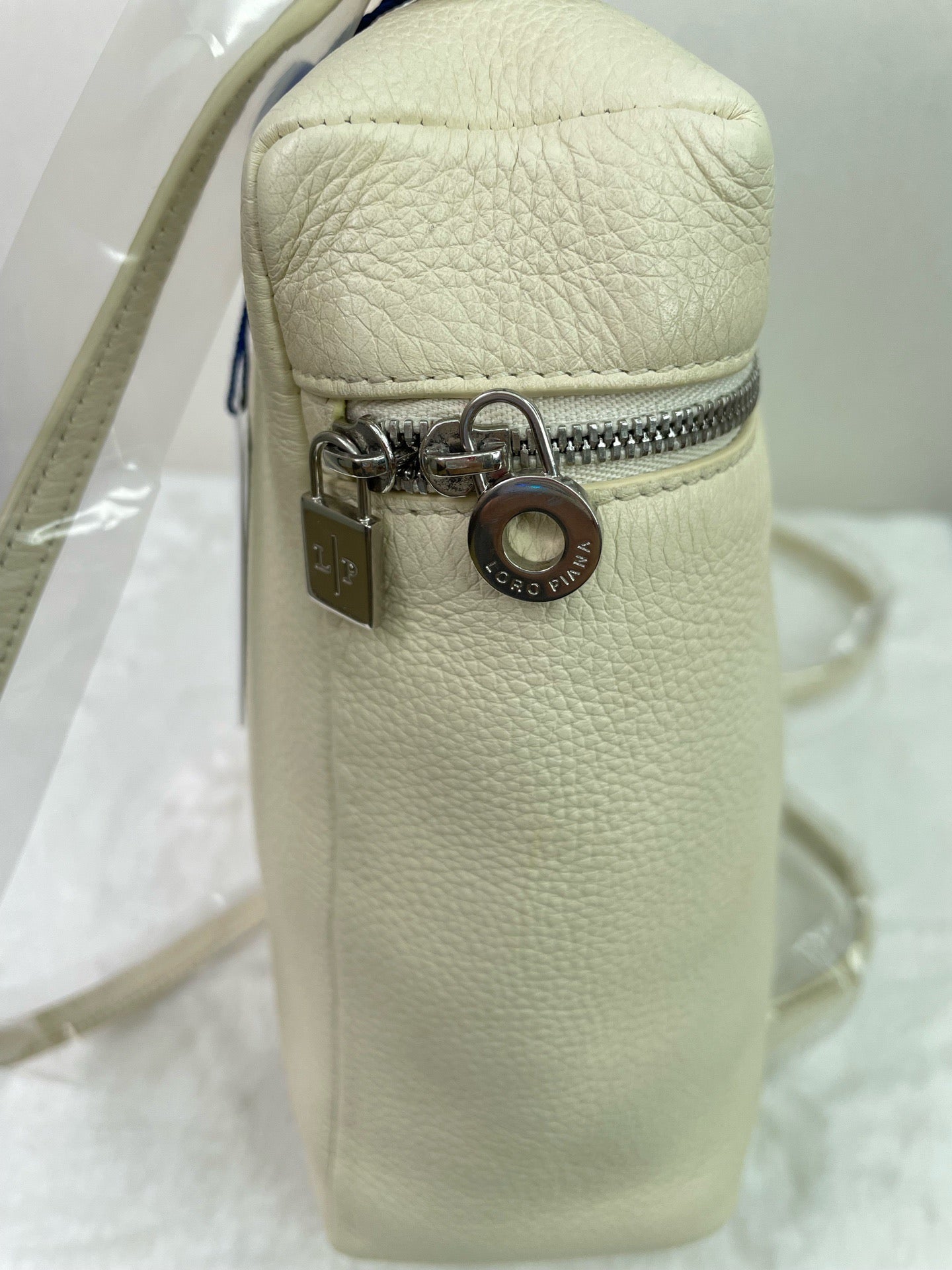 Loro Piana - Extra Pocket - Leather - Beige - (Small)