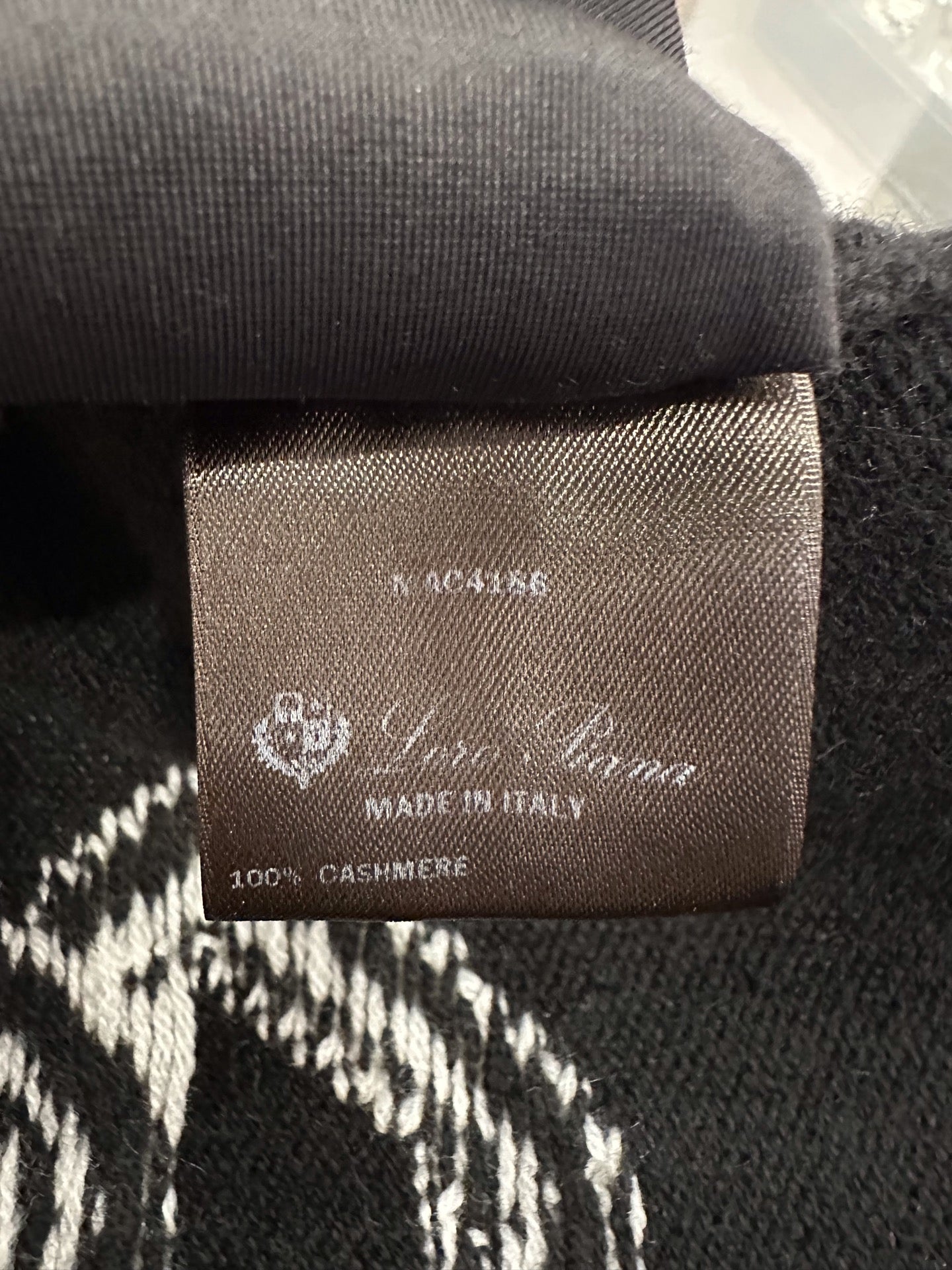 Loro Piana - Other - Cashmere - Black - (S)