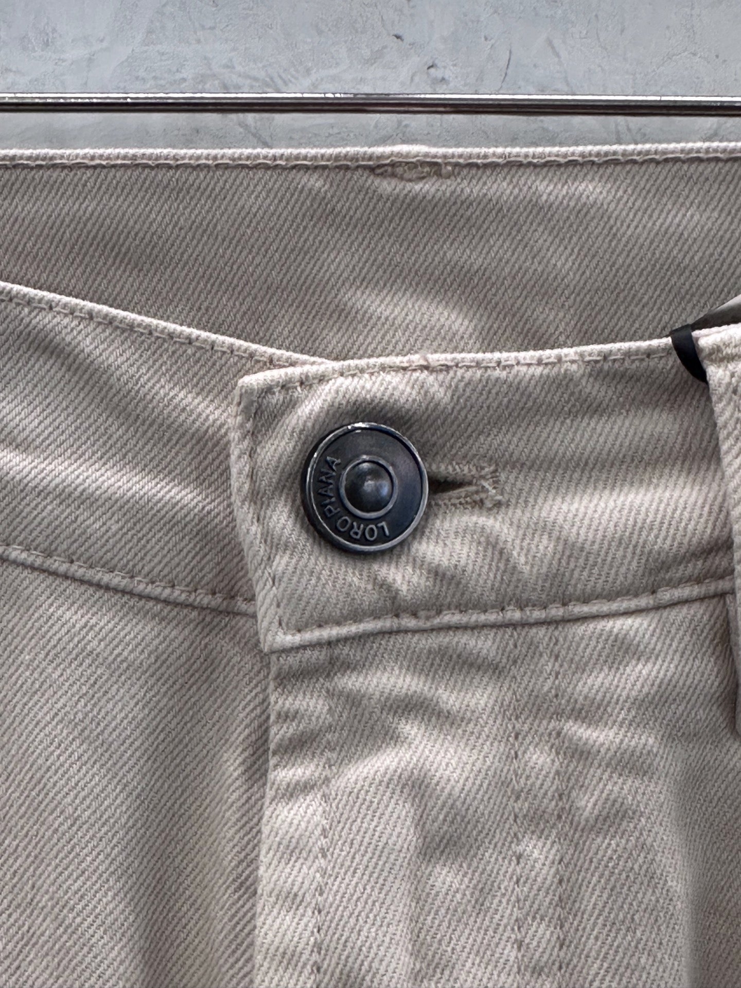 Loro Piana - Other - Denim - Jeans - Beige - (32)