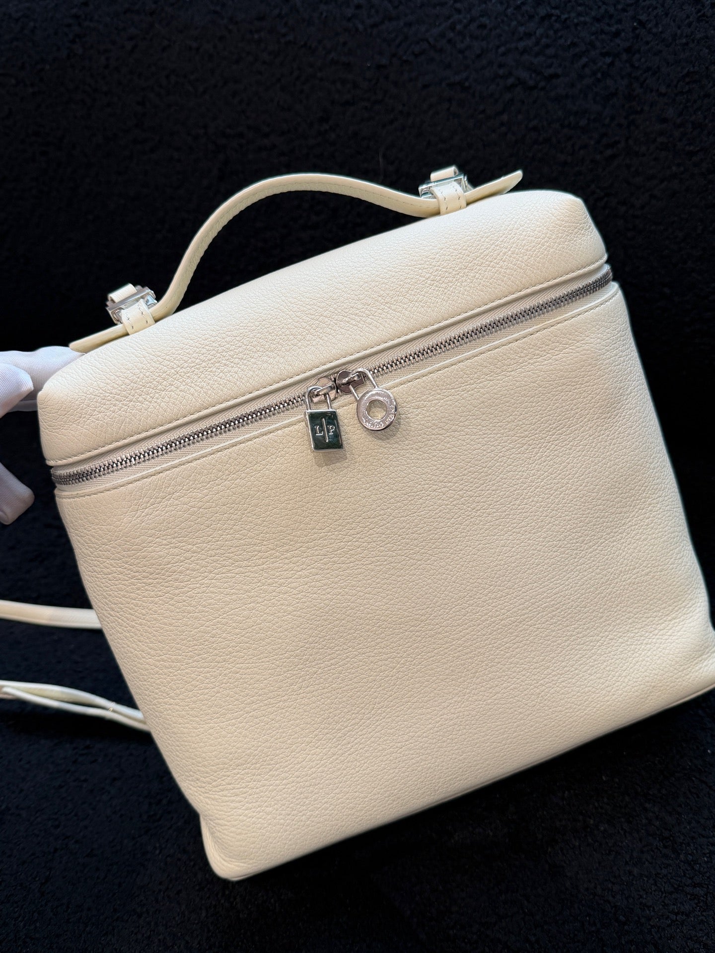 Loro Piana - Other - Grained leather - Cream white - (Mini)