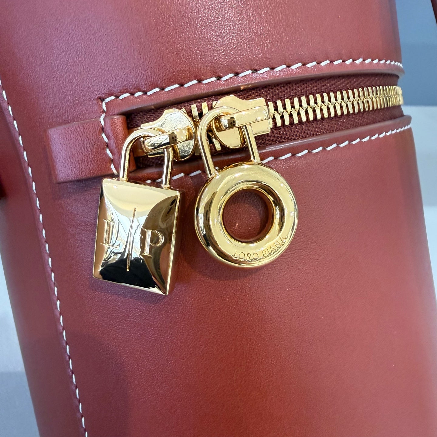 Loro Piana - Other - Leather - Burgundy - (mini)