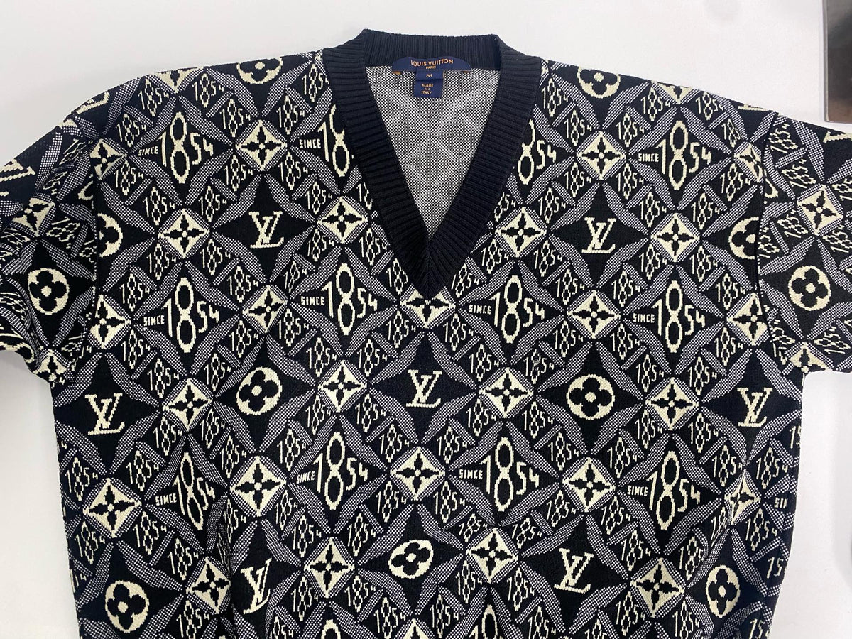 Louis Vuitton - 1854 Jacquard Monogram V-neck - Wool - Multicolour - (M)