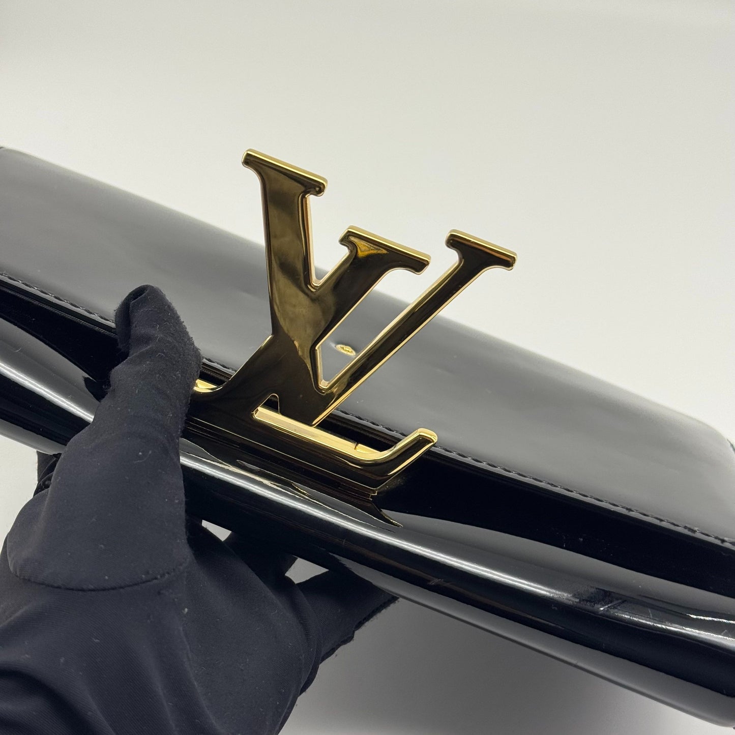 Louis Vuitton -  - Patent leather - Black