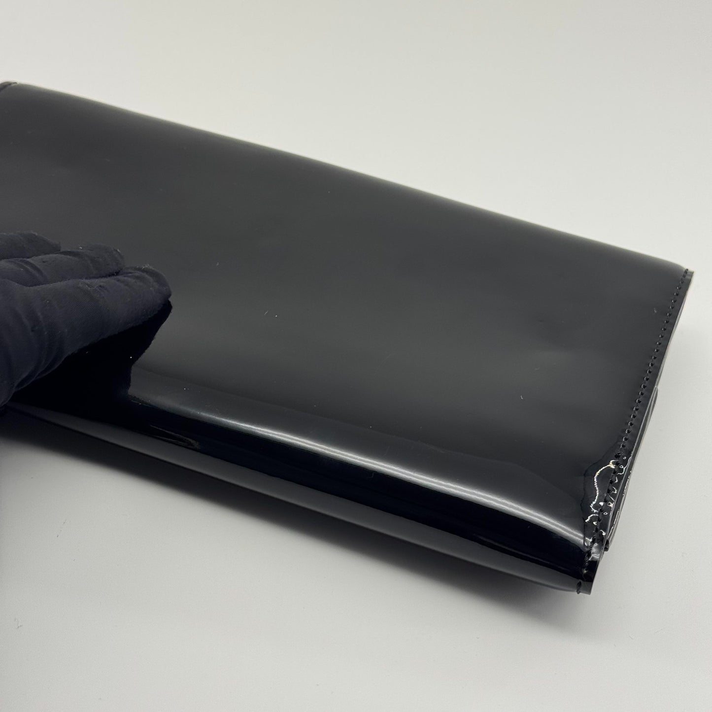 Louis Vuitton -  - Patent leather - Black