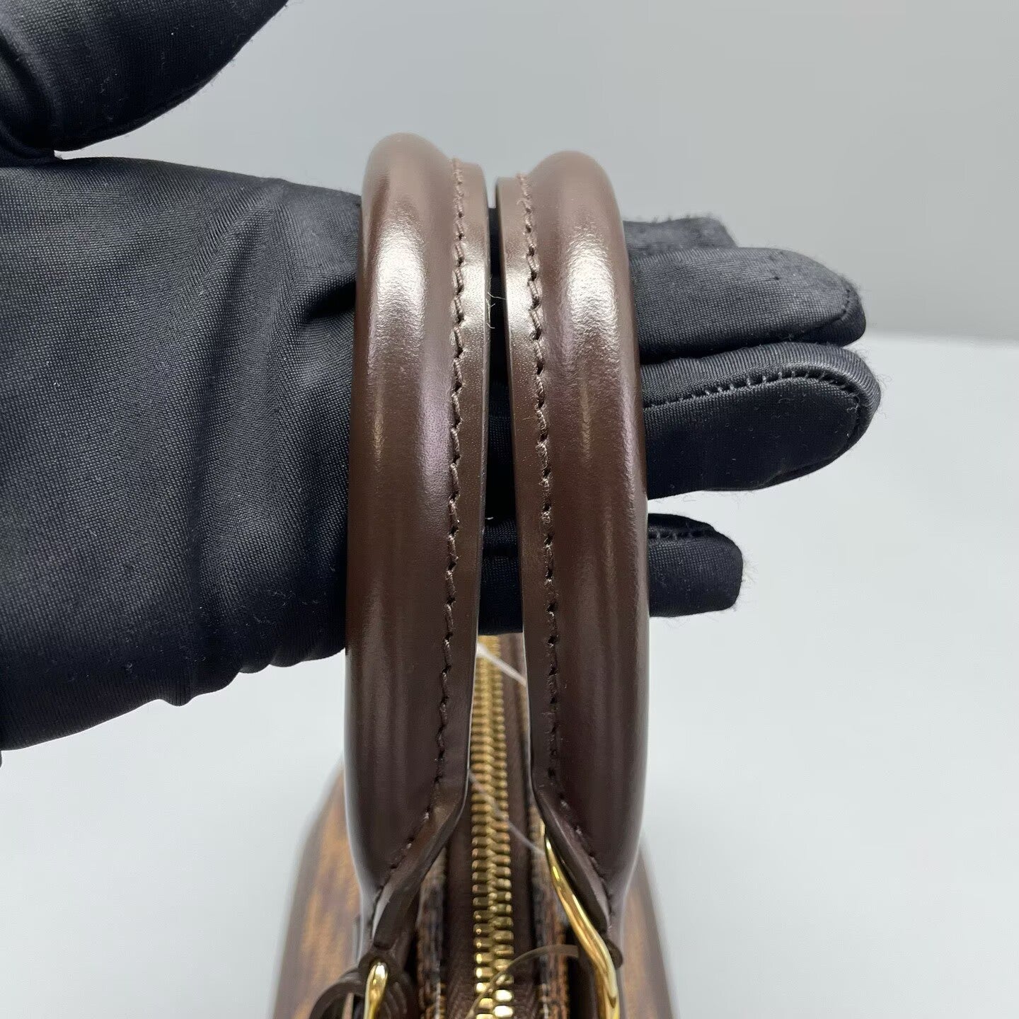 Louis Vuitton - Alma BB - Damier Ebene coated canvas with smooth leather trim - Brown - (mini)