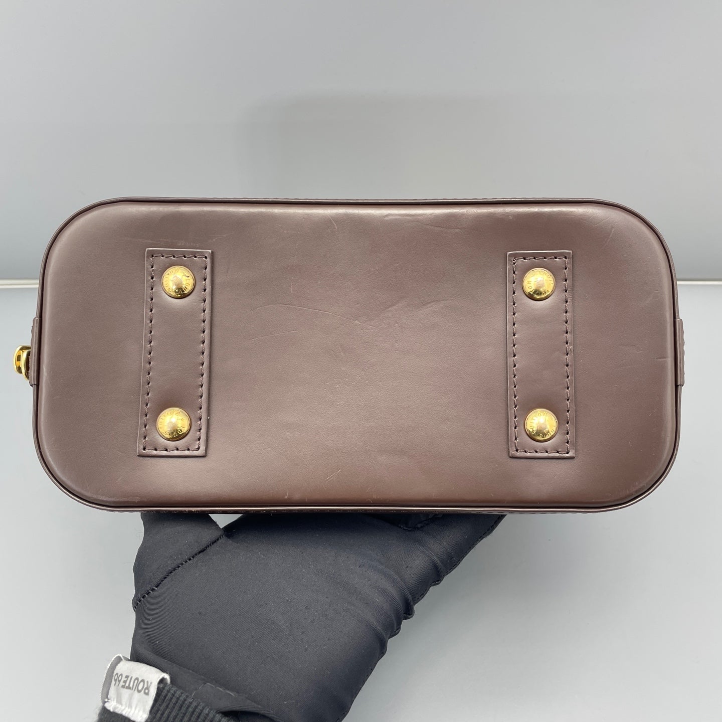 Louis Vuitton - Alma BB - Damier Ebène coated canvas with smooth leather trim - Brown - (mini)