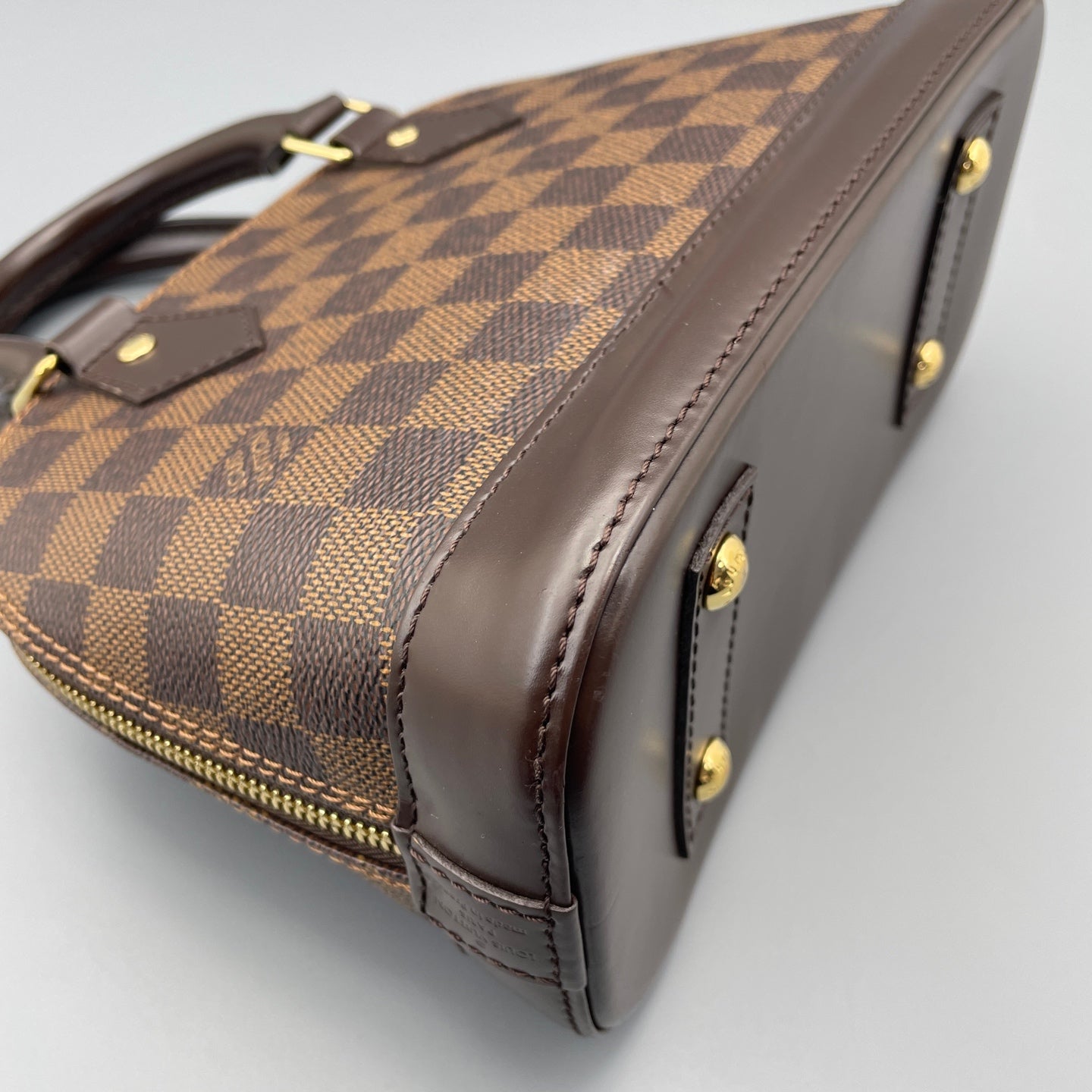 Louis Vuitton - Alma BB - Damier Ebène coated canvas with smooth leather trim - Brown - (mini)