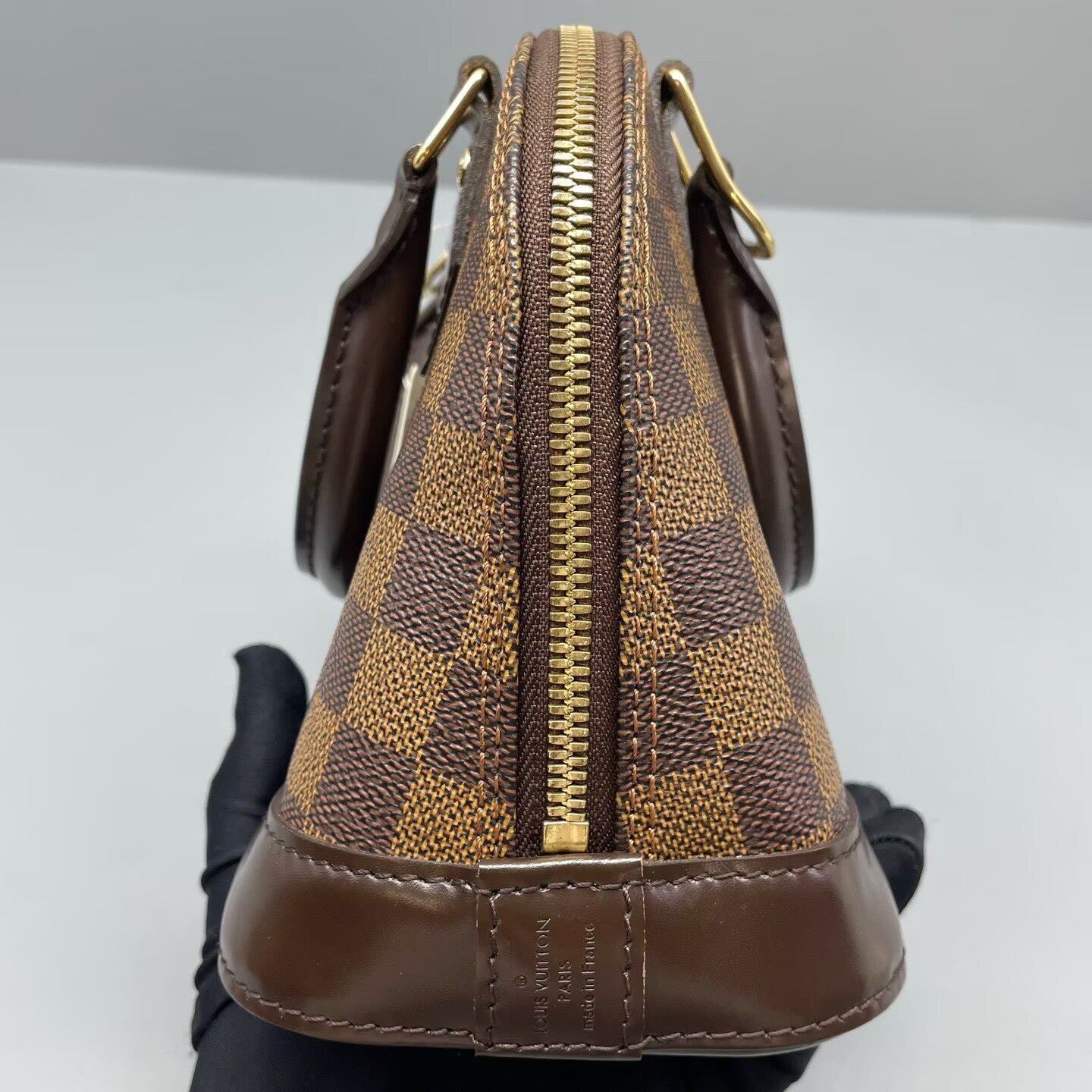 Louis Vuitton - Alma BB - Damier Ebene coated canvas with smooth leather trim - Brown - (mini)