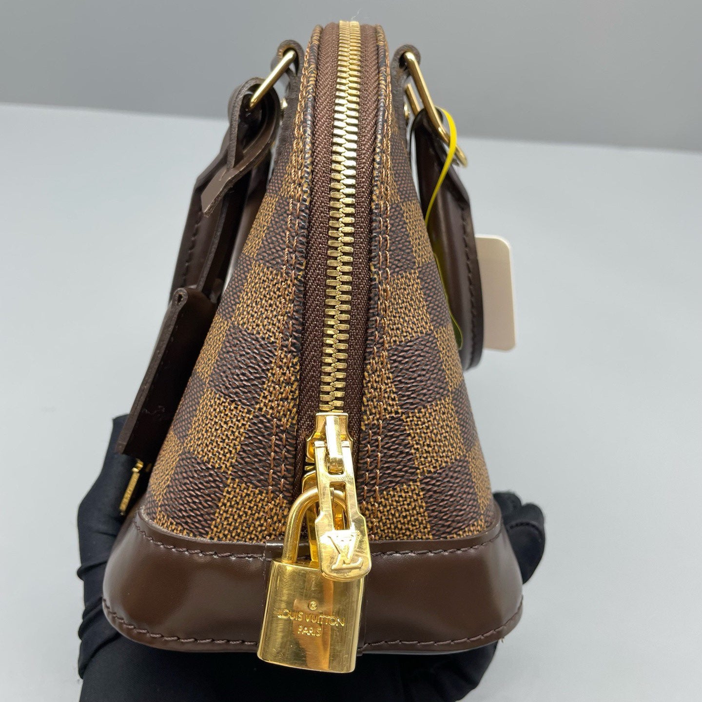 Louis Vuitton - Alma BB - Damier Ebene coated canvas with smooth leather trim - Brown - (mini)