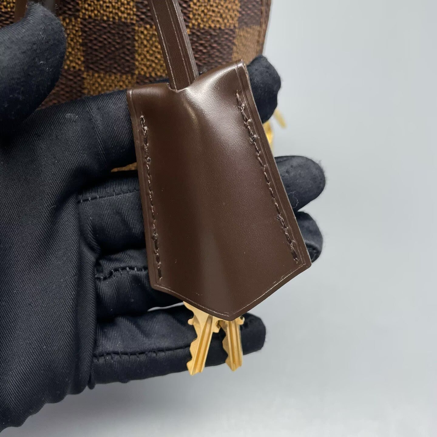 Louis Vuitton - Alma BB - Damier Ebene coated canvas with smooth leather trim - Brown - (mini)