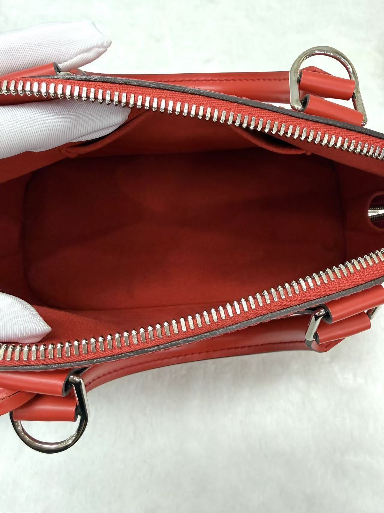 Louis Vuitton - Alma BB - Epi leather - Red - (mini)