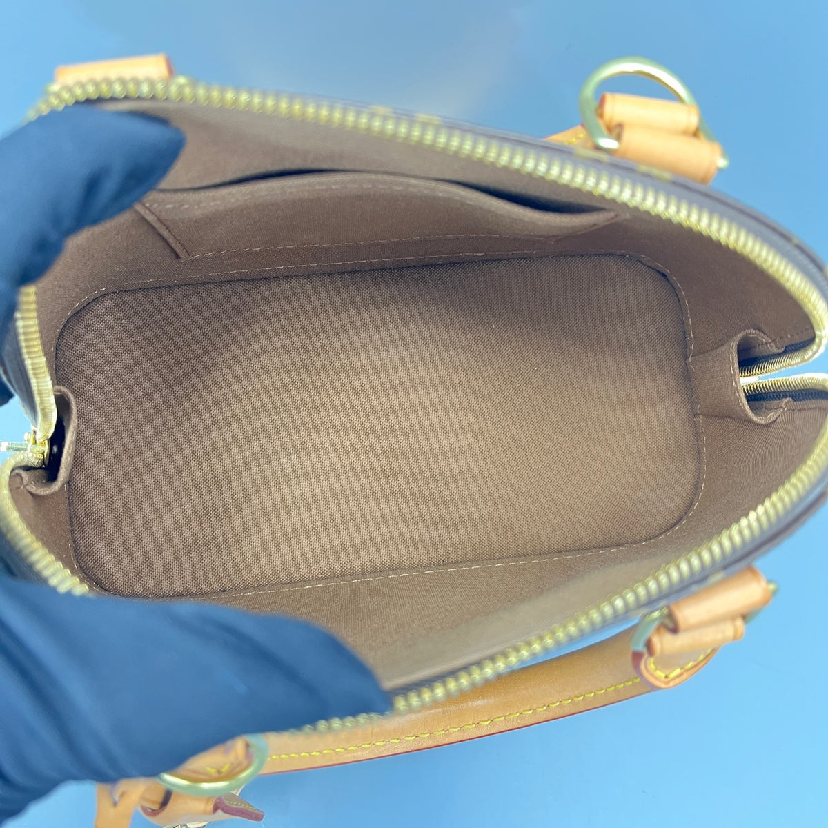 Louis Vuitton - Alma BB - Leather - Brown - (mini)