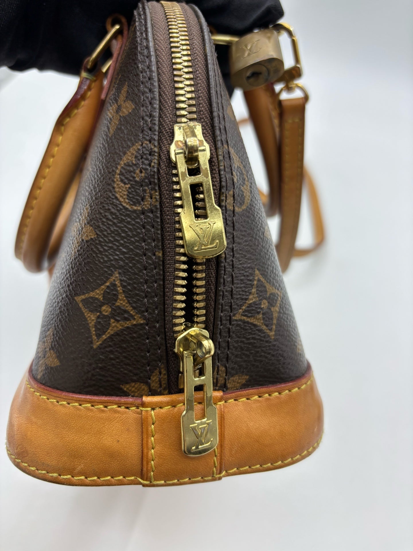 Louis Vuitton - Alma BB - Leather - Brown - (mini)