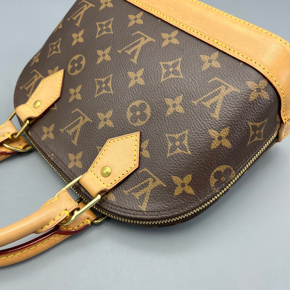 Louis Vuitton - Alma BB - Leather - Brown - (mini)
