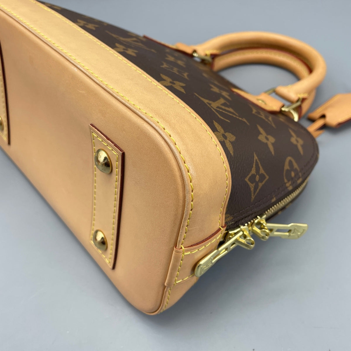 Louis Vuitton - Alma BB - Leather - Brown - (mini)