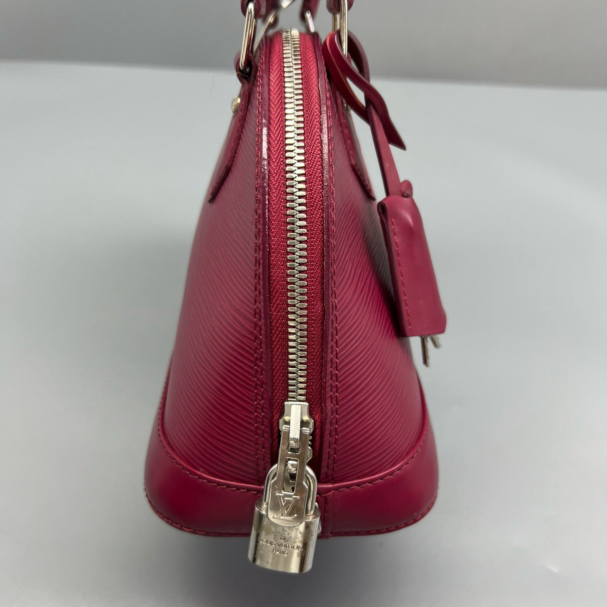 Louis Vuitton - Alma BB - Leather - Burgundy - (small)