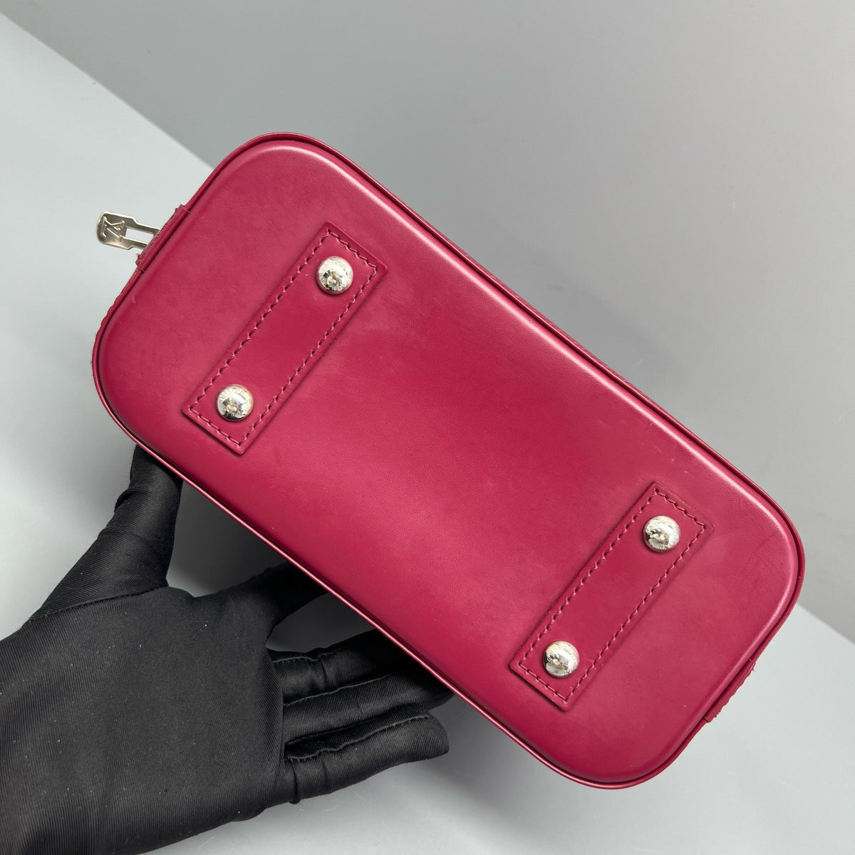 Louis Vuitton - Alma BB - Leather - Burgundy - (small)
