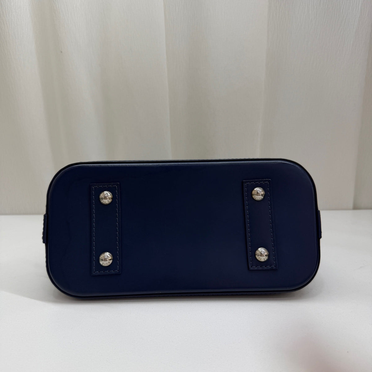 Louis Vuitton - Alma BB - Leather - Navy - (mini)