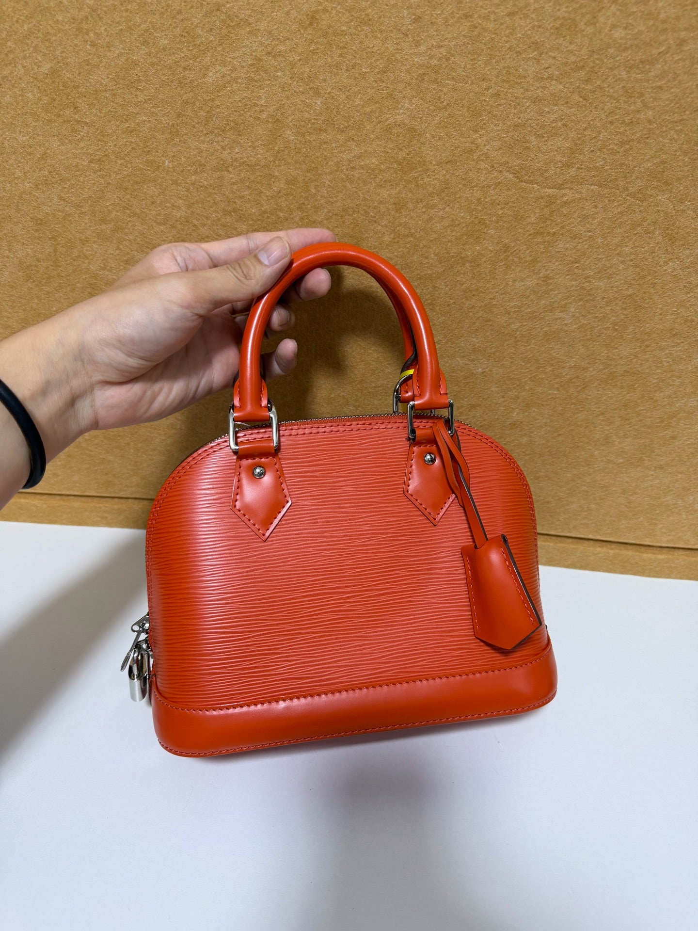 Louis Vuitton - Alma BB - Leather - Orange - (mini)