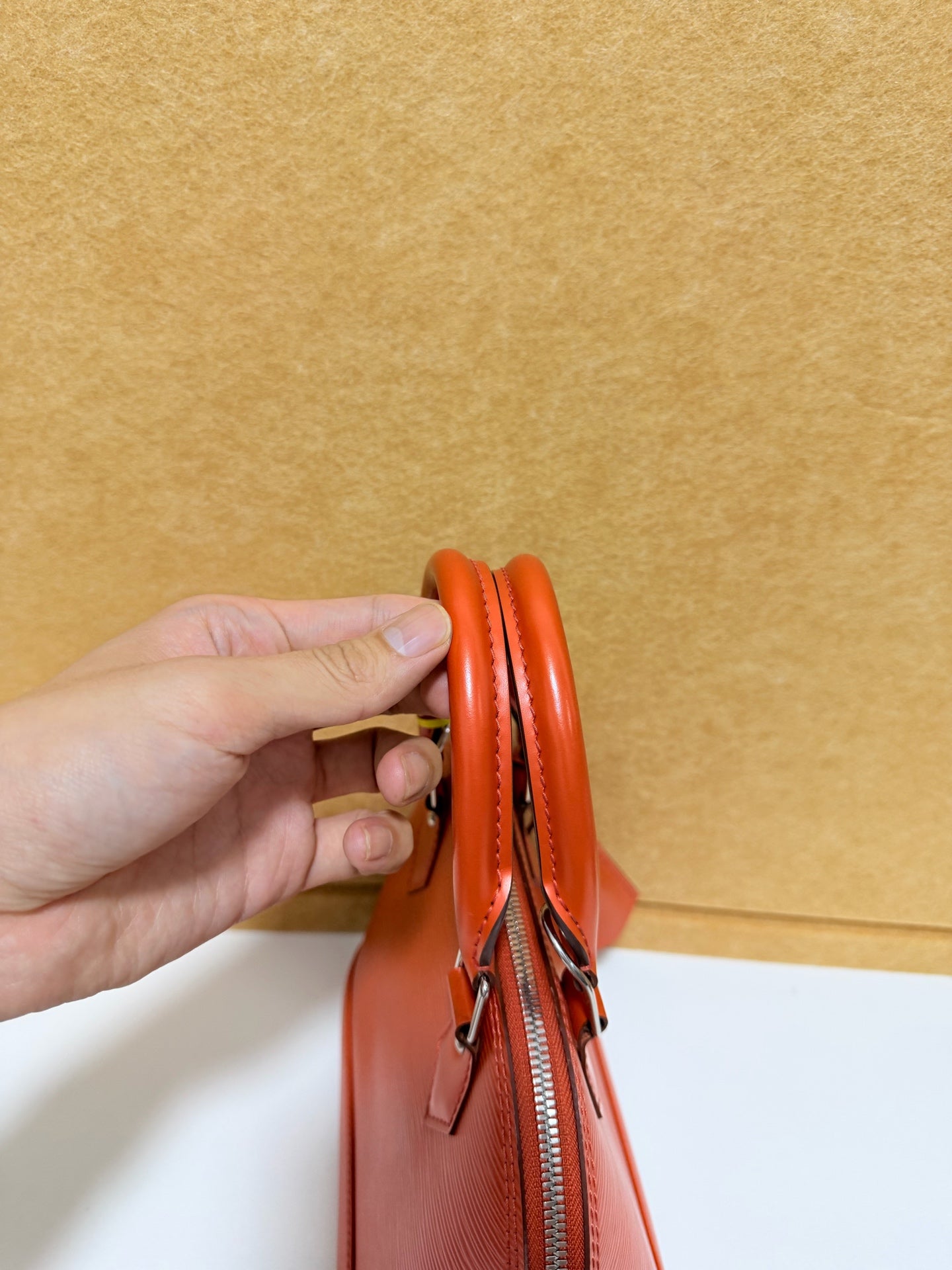 Louis Vuitton - Alma BB - Leather - Orange - (mini)