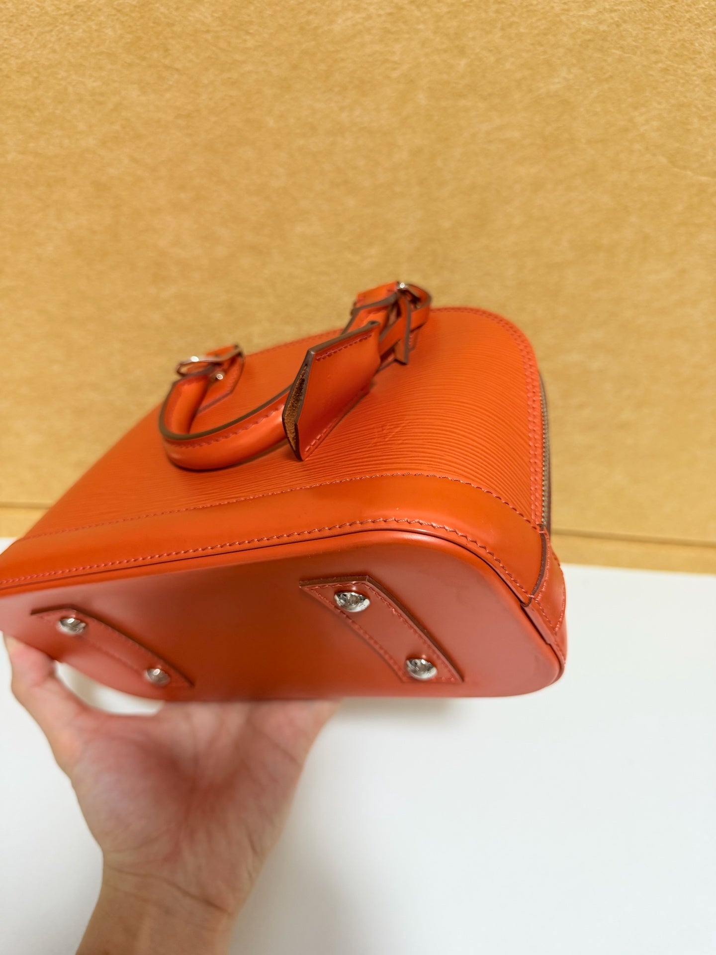 Louis Vuitton - Alma BB - Leather - Orange - (mini)