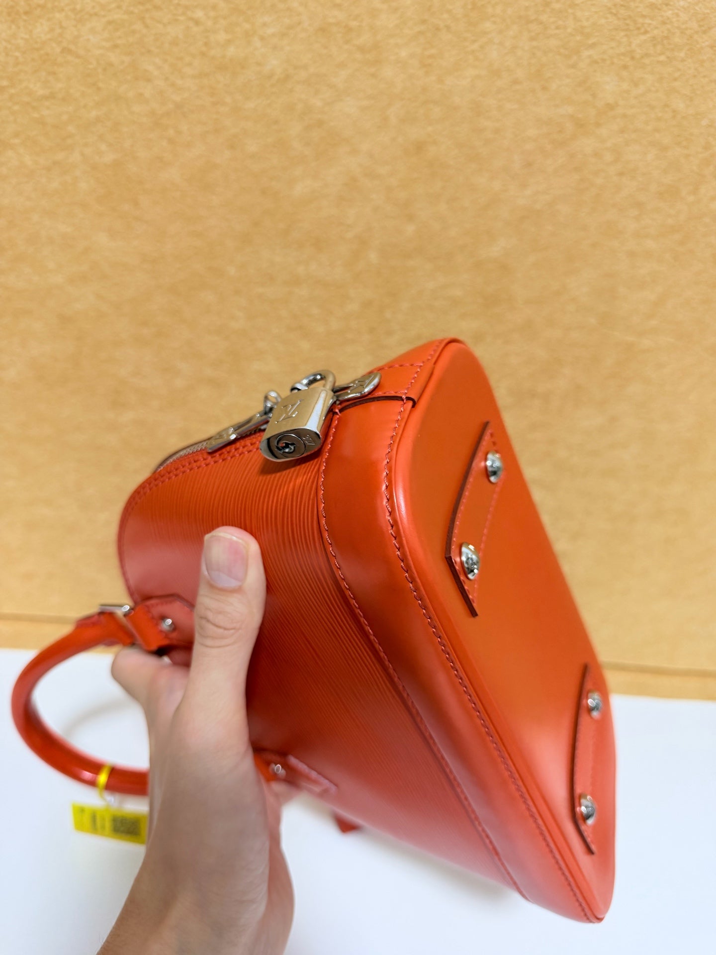 Louis Vuitton - Alma BB - Leather - Orange - (mini)