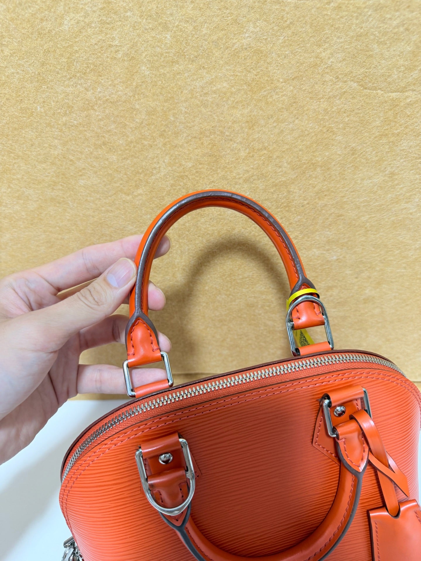 Louis Vuitton - Alma BB - Leather - Orange - (mini)