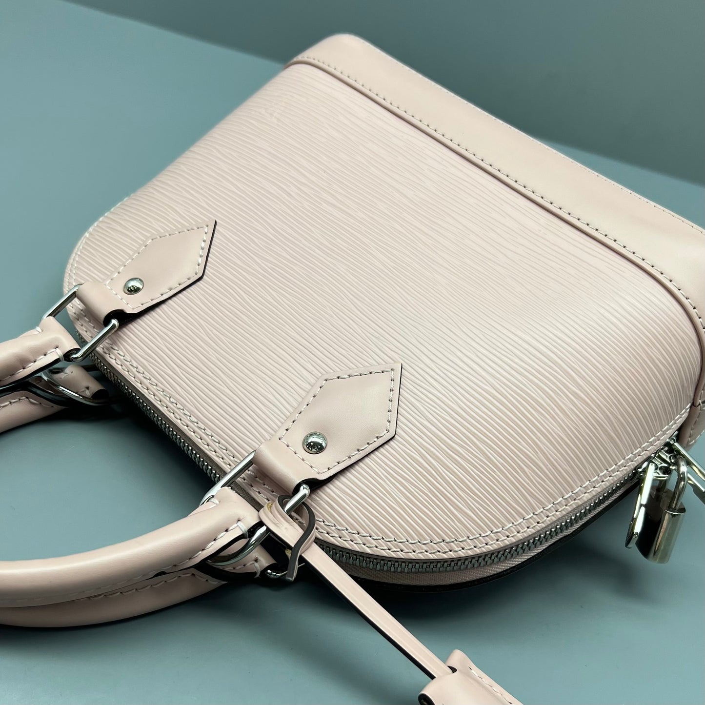 Louis Vuitton - Alma BB - Leather - Pink - (mini)