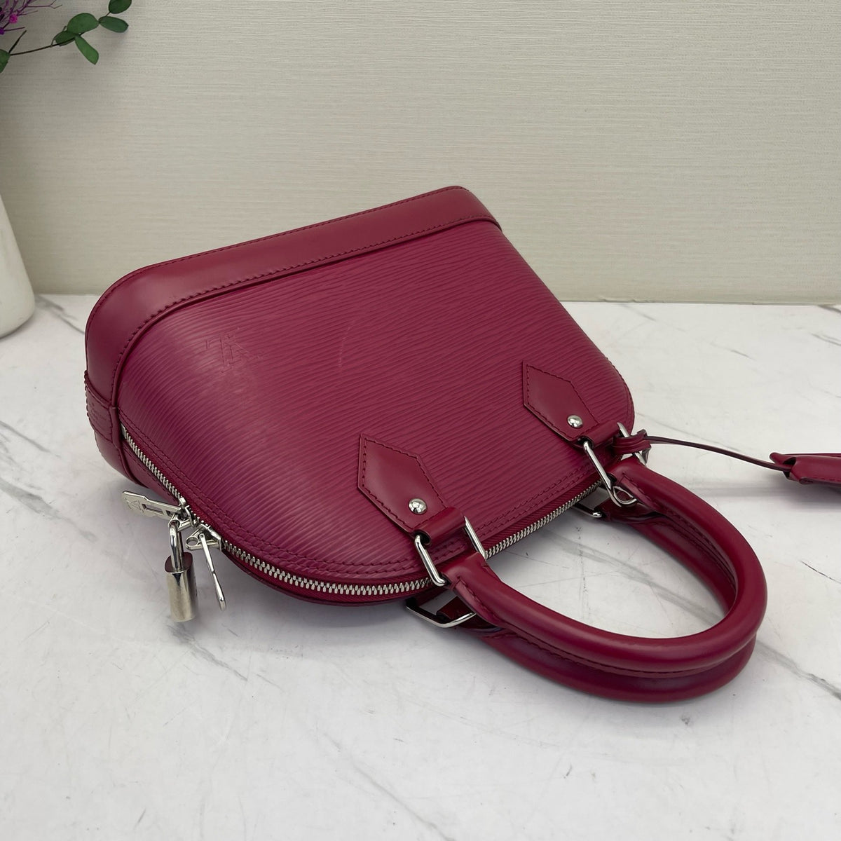 Louis Vuitton - Alma BB - Leather - Pink - (small)