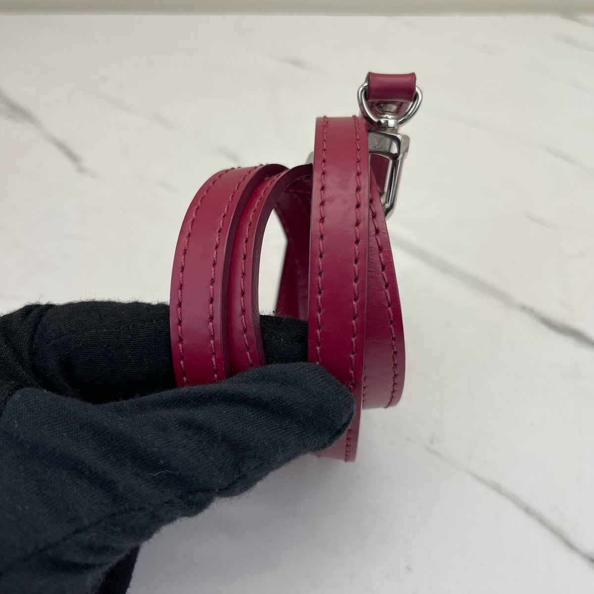 Louis Vuitton - Alma BB - Leather - Pink - (small)
