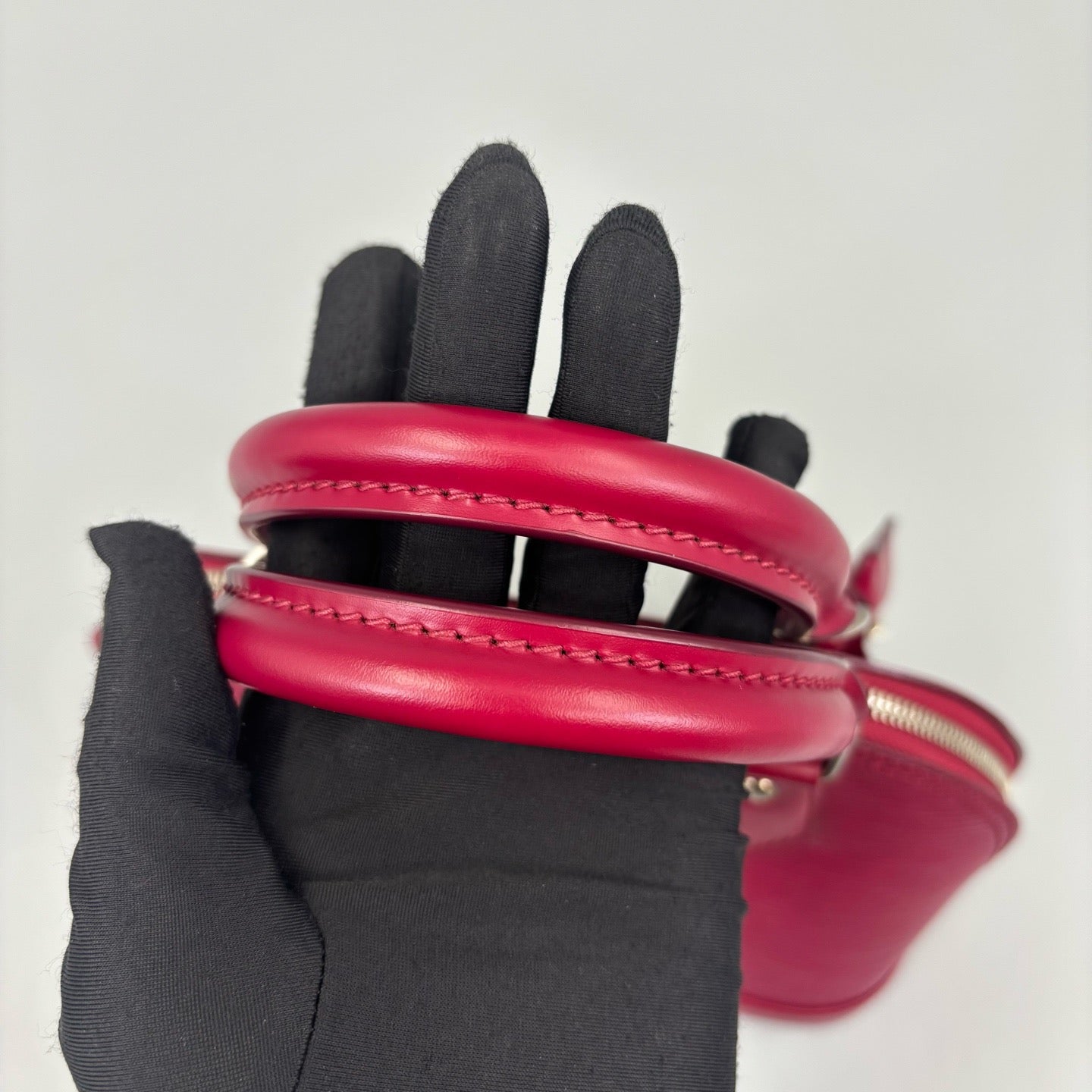 Louis Vuitton - Alma BB - Leather - Red - (BB)