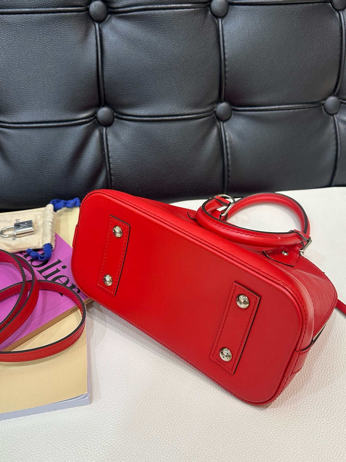 Louis Vuitton - Alma BB - Leather - Red - (mini)