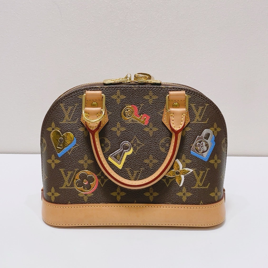 Louis Vuitton - Alma BB Love Lock - Leather - Brown - (mini)